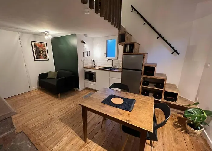 2 - Mi-côte - Duplex à * Orvault